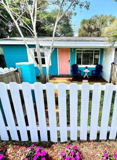 Beach Bungalow In Downtown Cocoa Beach Villa Esterno foto
