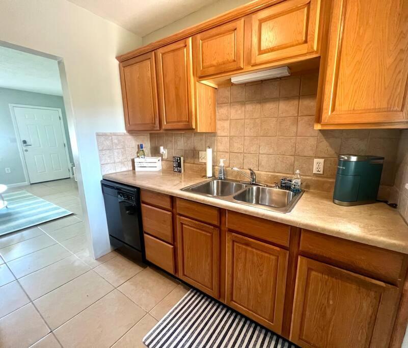 Beach Bungalow In Downtown Cocoa Beach Villa Esterno foto